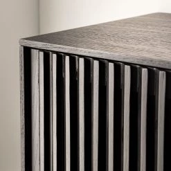 Studio Copenhagen Buffet haut Dowland - Placage en bois véritable - Chêne / Noir -Buffets hauts Soldes 1000218356 210311 08052900018 DETAILS P000000001000218356