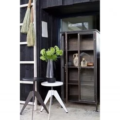 Red Living Buffet haut Ondara - Métal - Noir vintage -Buffets hauts Soldes 1000304151 211029 12341200044 MOOD DETAILS P000000001000304151 mood